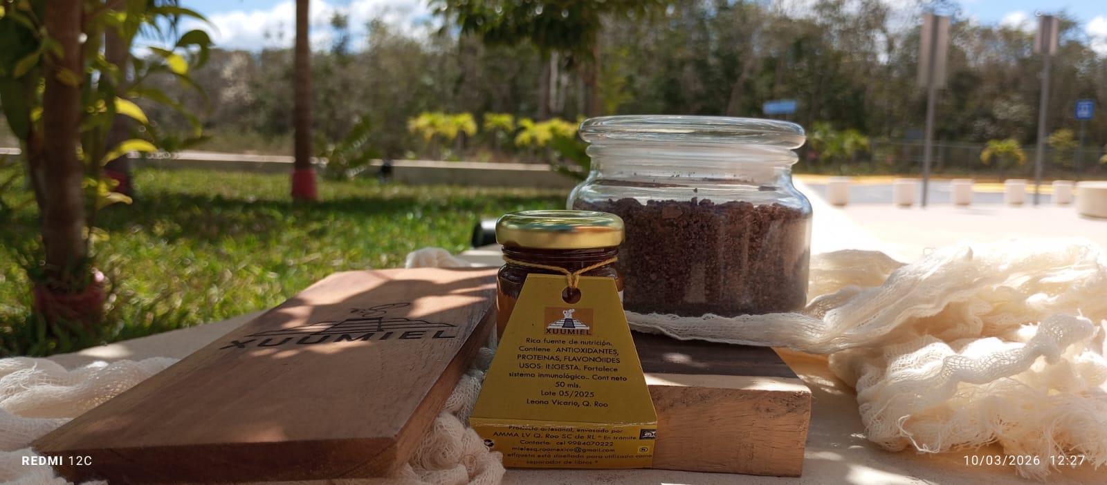 Elixir de miel de abejas meliponas XUUMIEL